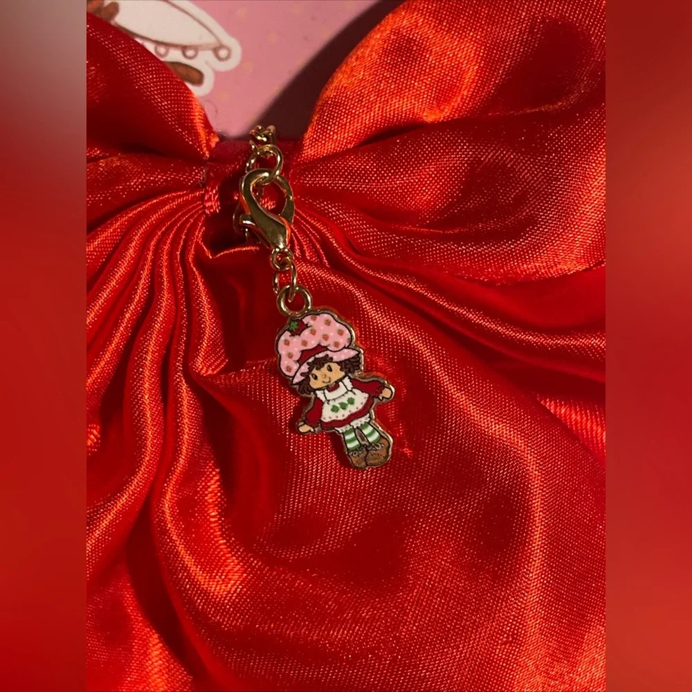 Strawberry Shortcake Red Hair Bow Clip Add A Charm Bow. 5 Charms Included New